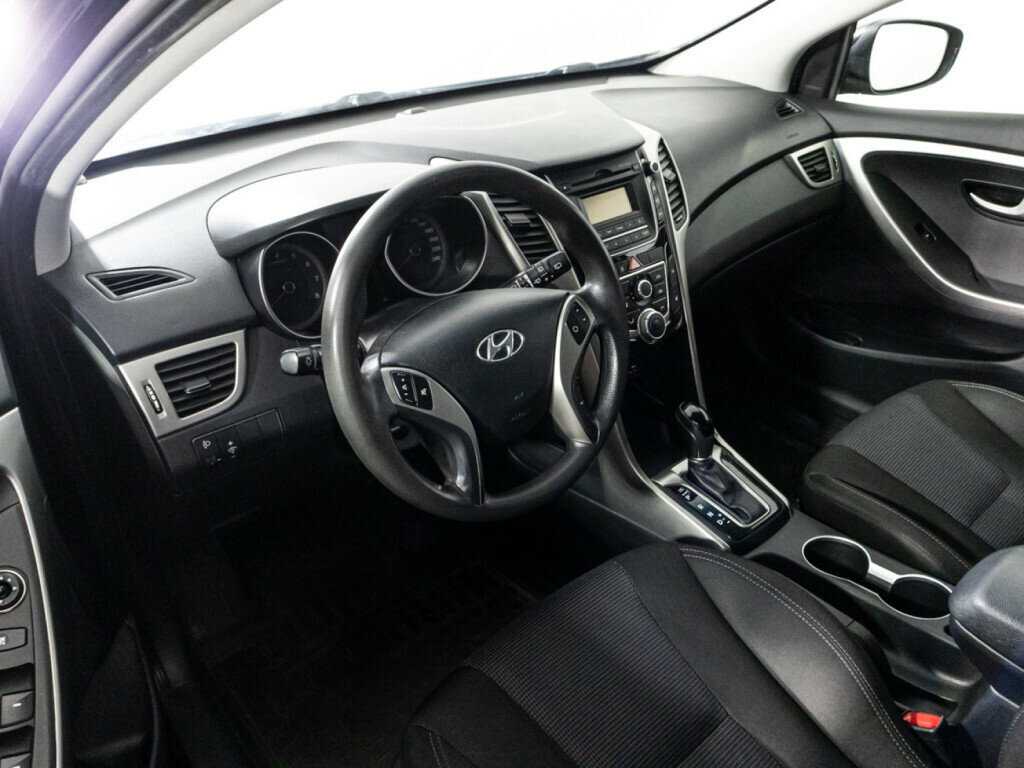 Hyundai i30 с пробегом — 2014 год. Фото: #10