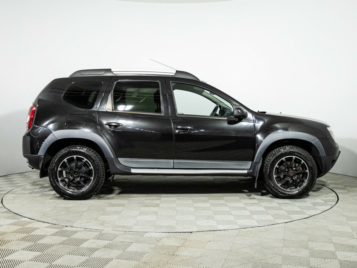 Renault Duster с пробегом — 2013 год. Фото: #3