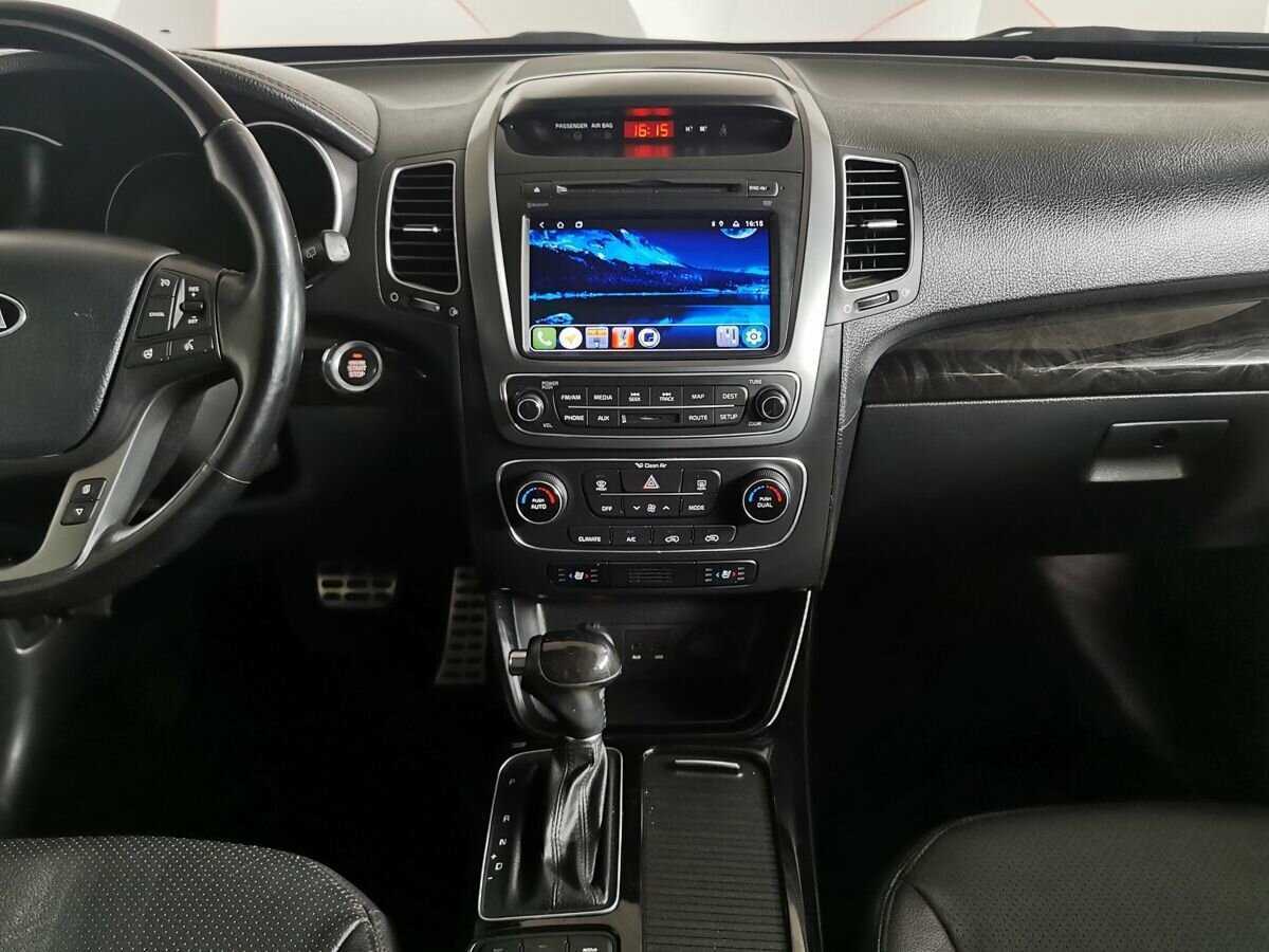 Kia Sorento с пробегом — 2014 год. Фото: #10
