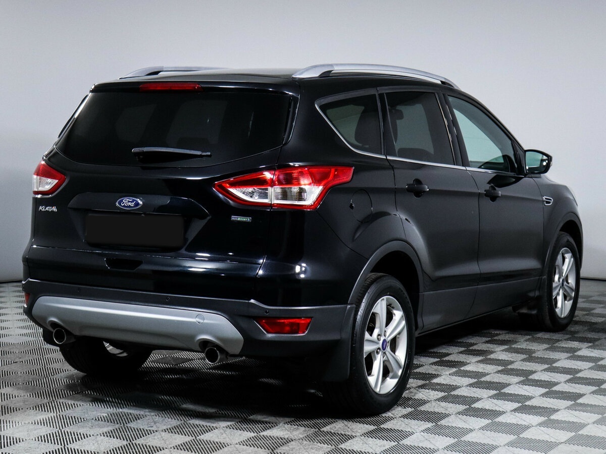 Ford Kuga с пробегом — 2014 год. Фото: #3
