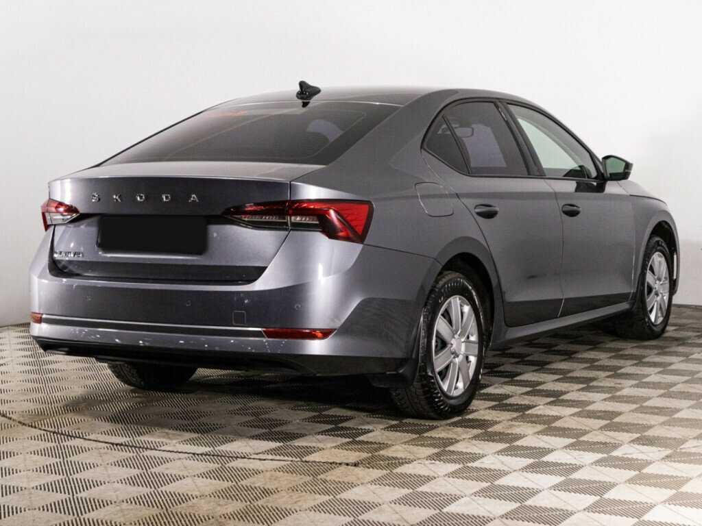 Skoda Octavia с пробегом — 2021 год. Фото: #4