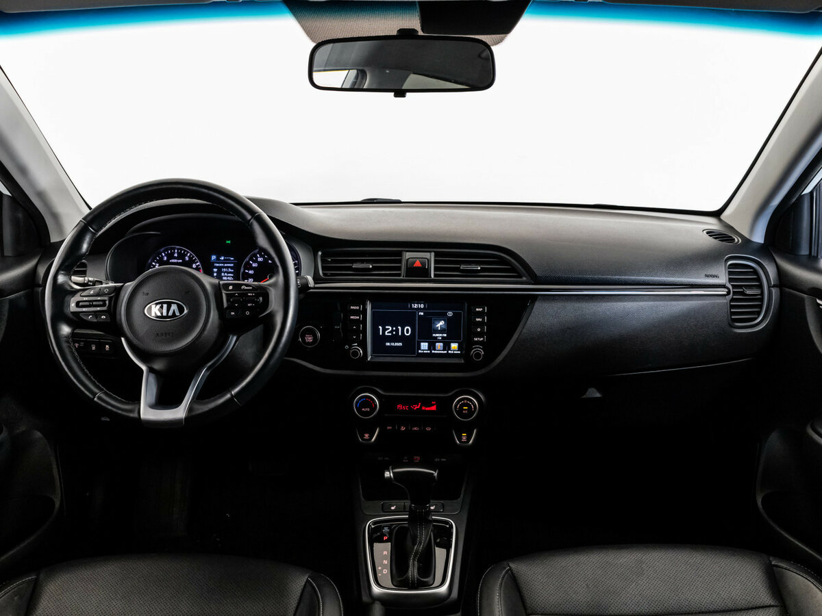 Kia Rio с пробегом — 2020 год. Фото: #7