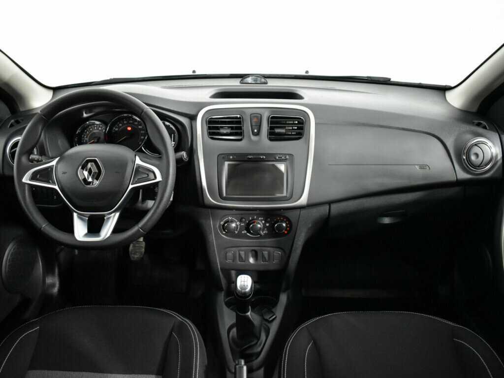 Renault Logan с пробегом — 2021 год. Фото: #11