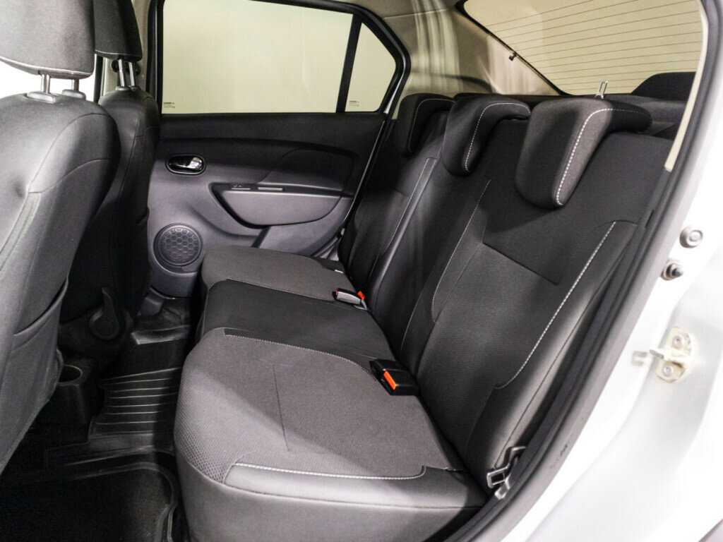 Renault Logan с пробегом — 2021 год. Фото: #9