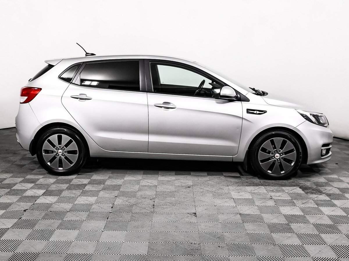 Kia Rio с пробегом — 2017 год. Фото: #3