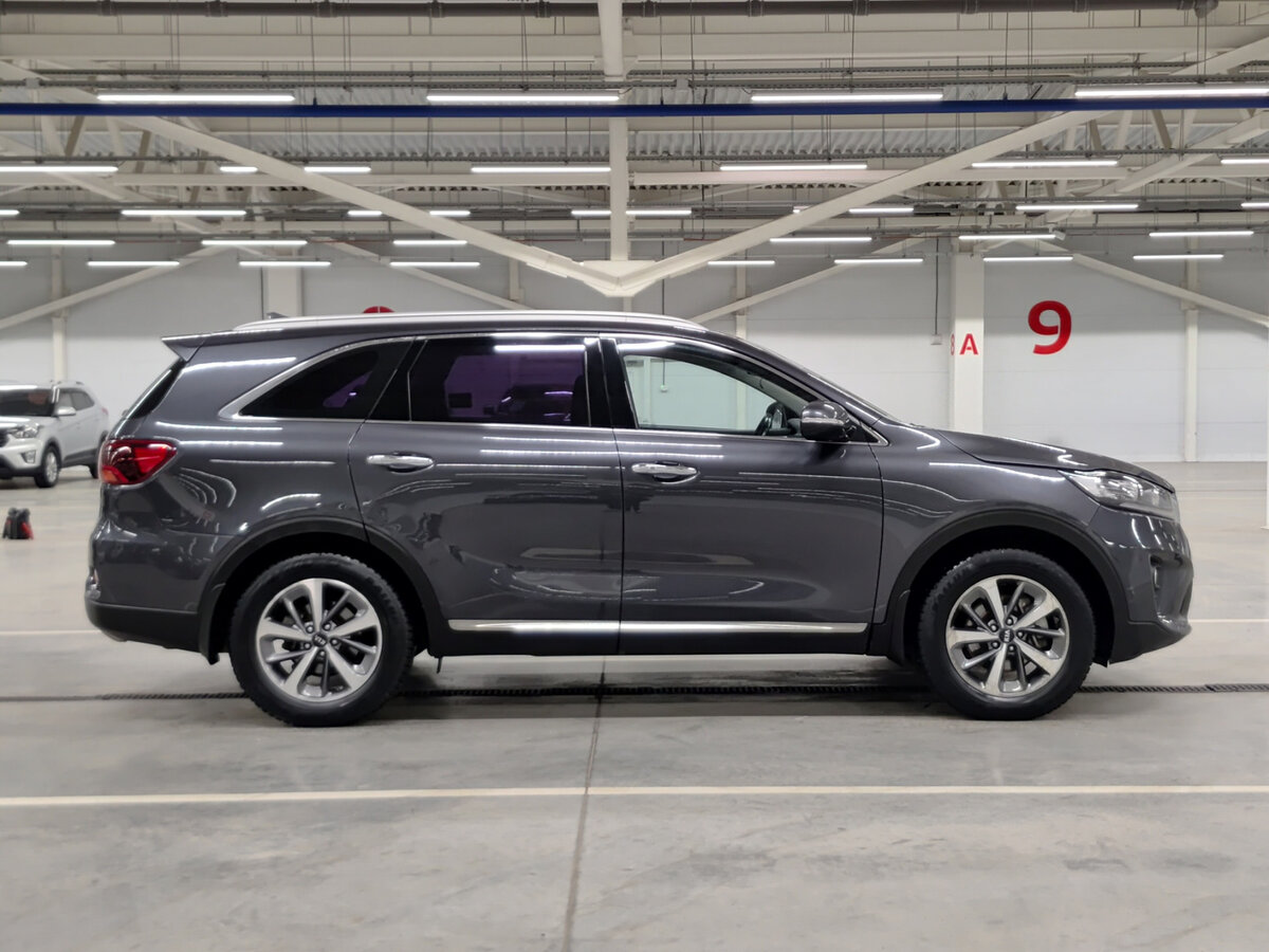 Kia Sorento с пробегом — 2019 год. Фото: #3
