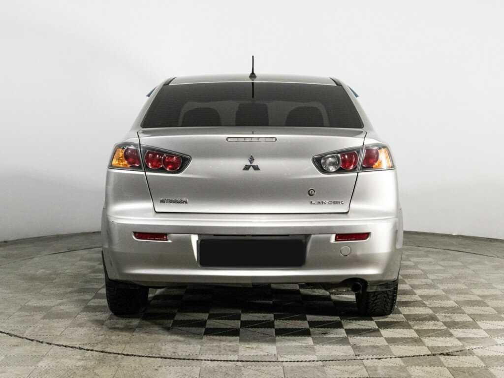 Mitsubishi Lancer с пробегом — 2012 год. Фото: #5
