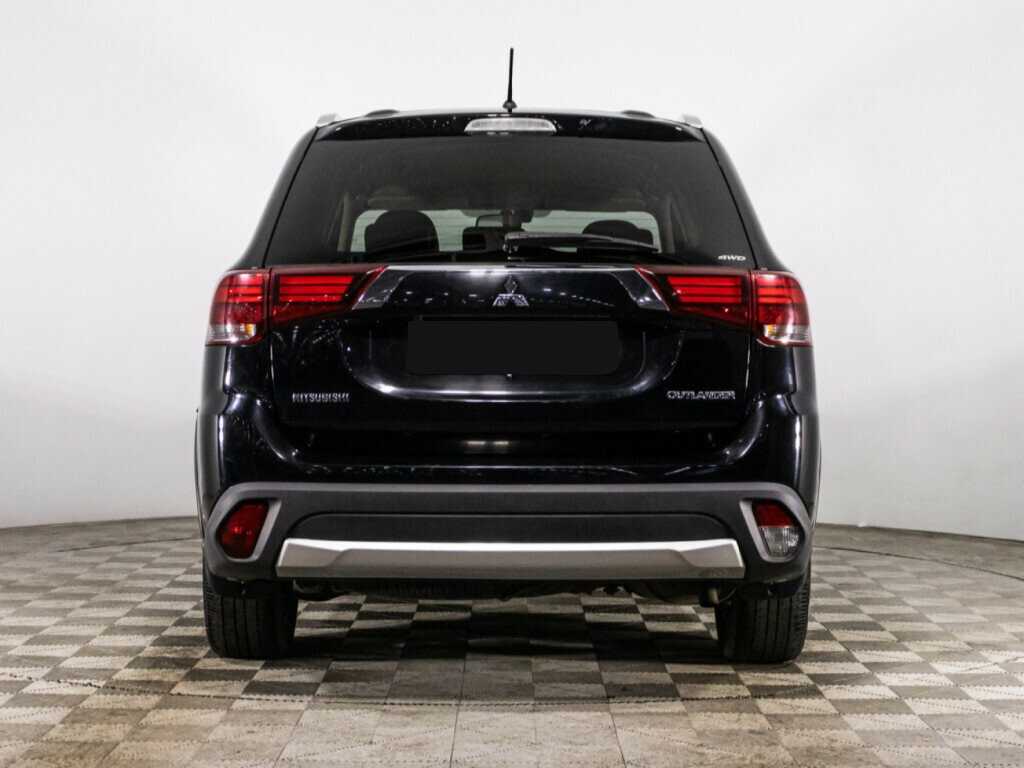 Mitsubishi Outlander с пробегом — 2016 год. Фото: #5