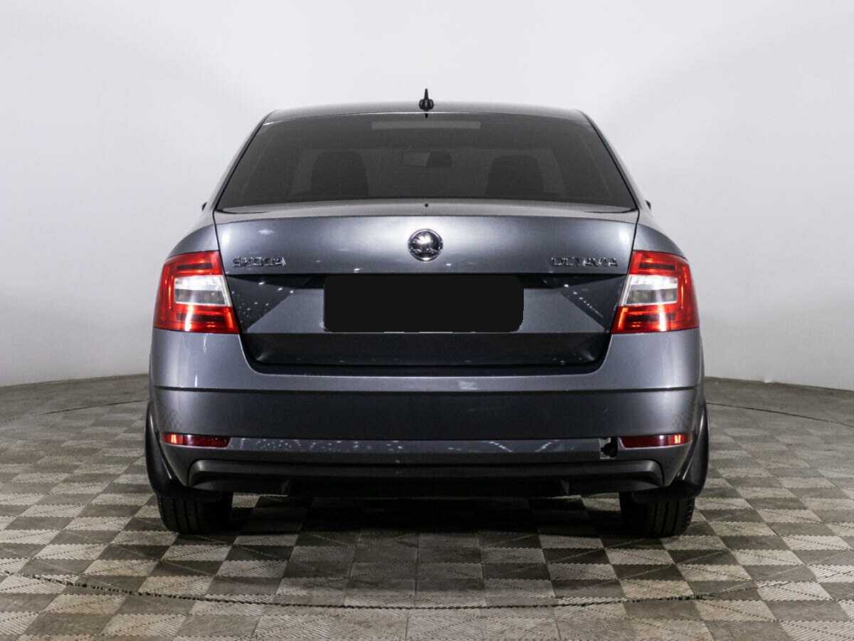 Skoda Octavia с пробегом — 2018 год. Фото: #5