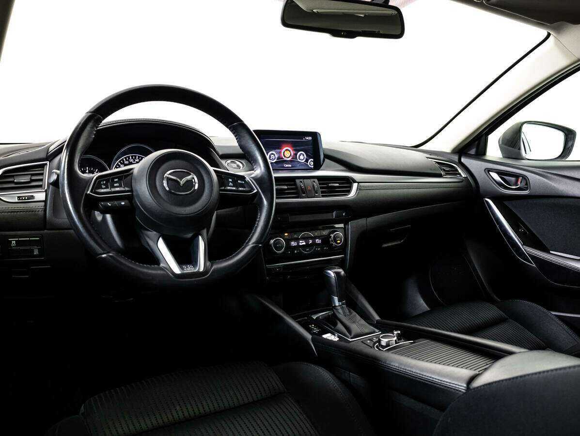 Mazda 6 с пробегом — 2018 год. Фото: #8