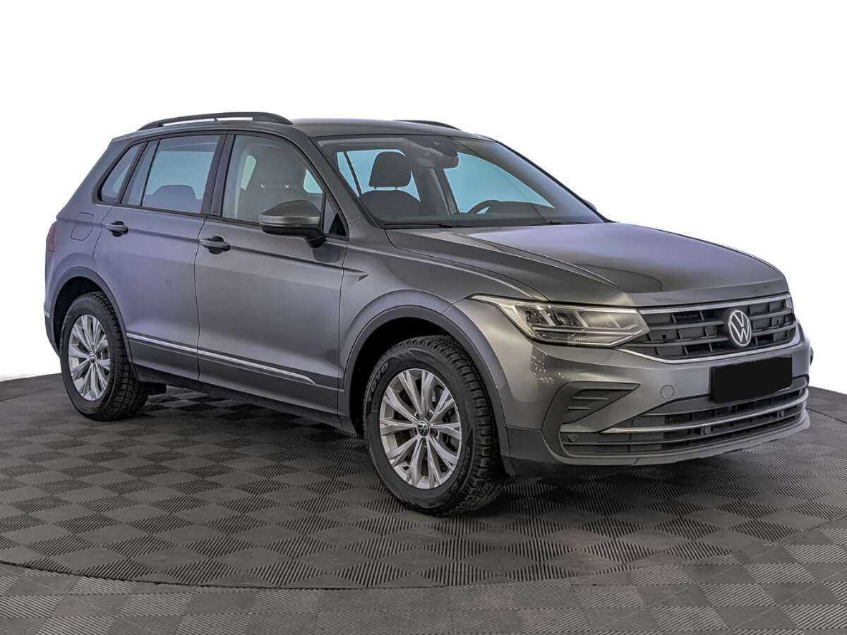 Volkswagen Tiguan с пробегом — 2021 год. Фото: #2