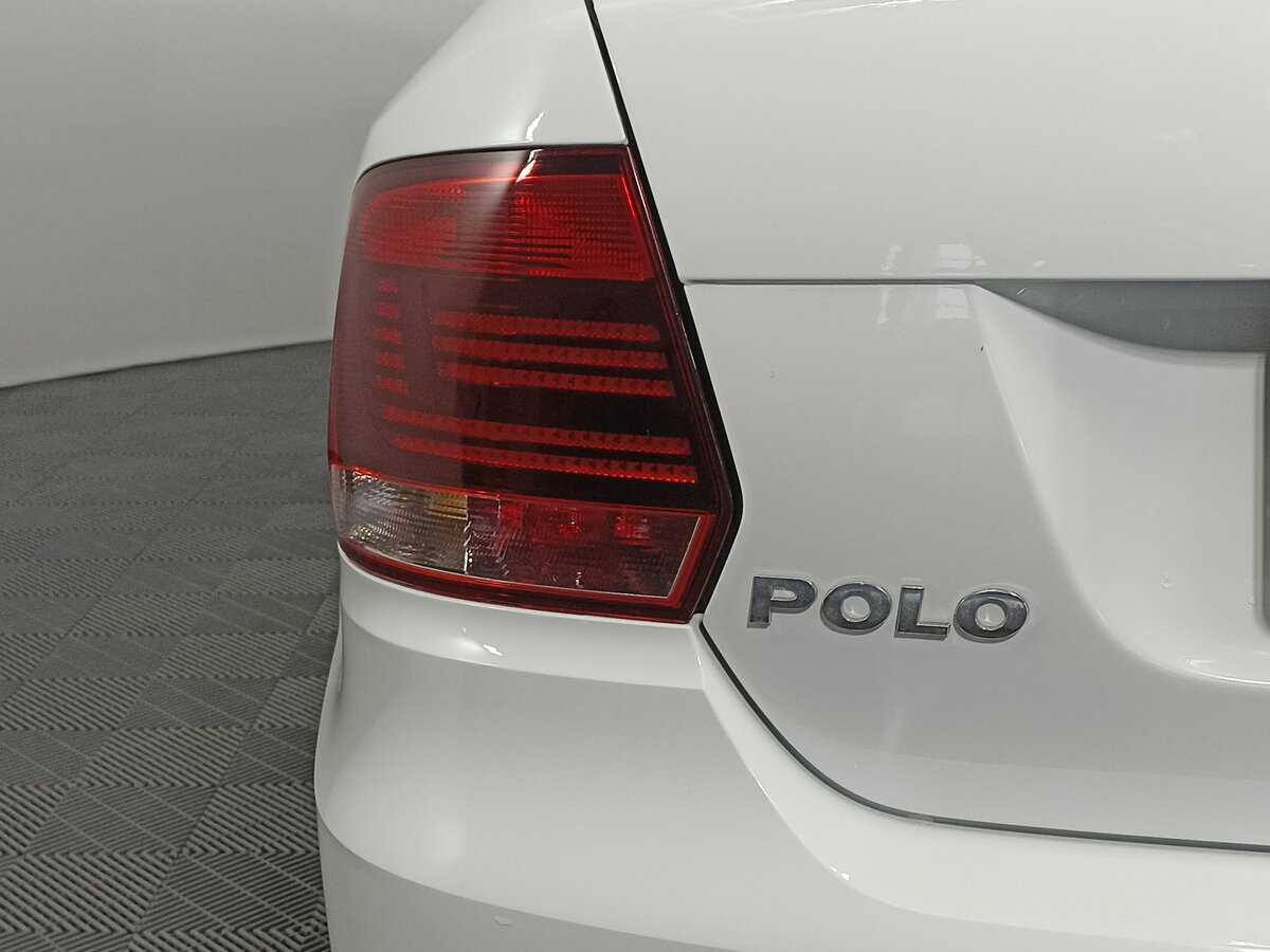 Volkswagen Polo с пробегом — 2020 год. Фото: #8