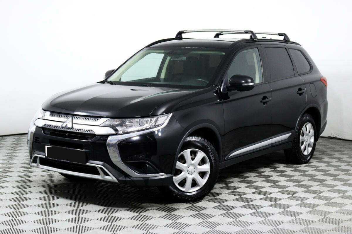 Mitsubishi Outlander с пробегом — 2018 год. Посмотреть фото