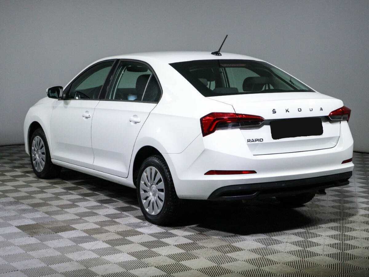 Skoda Rapid с пробегом — 2020 год. Фото: #6