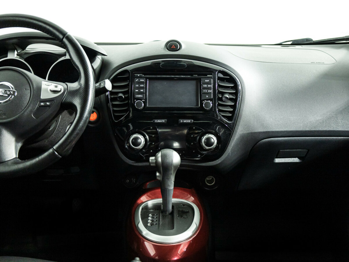Nissan Juke с пробегом — 2014 год. Фото: #13