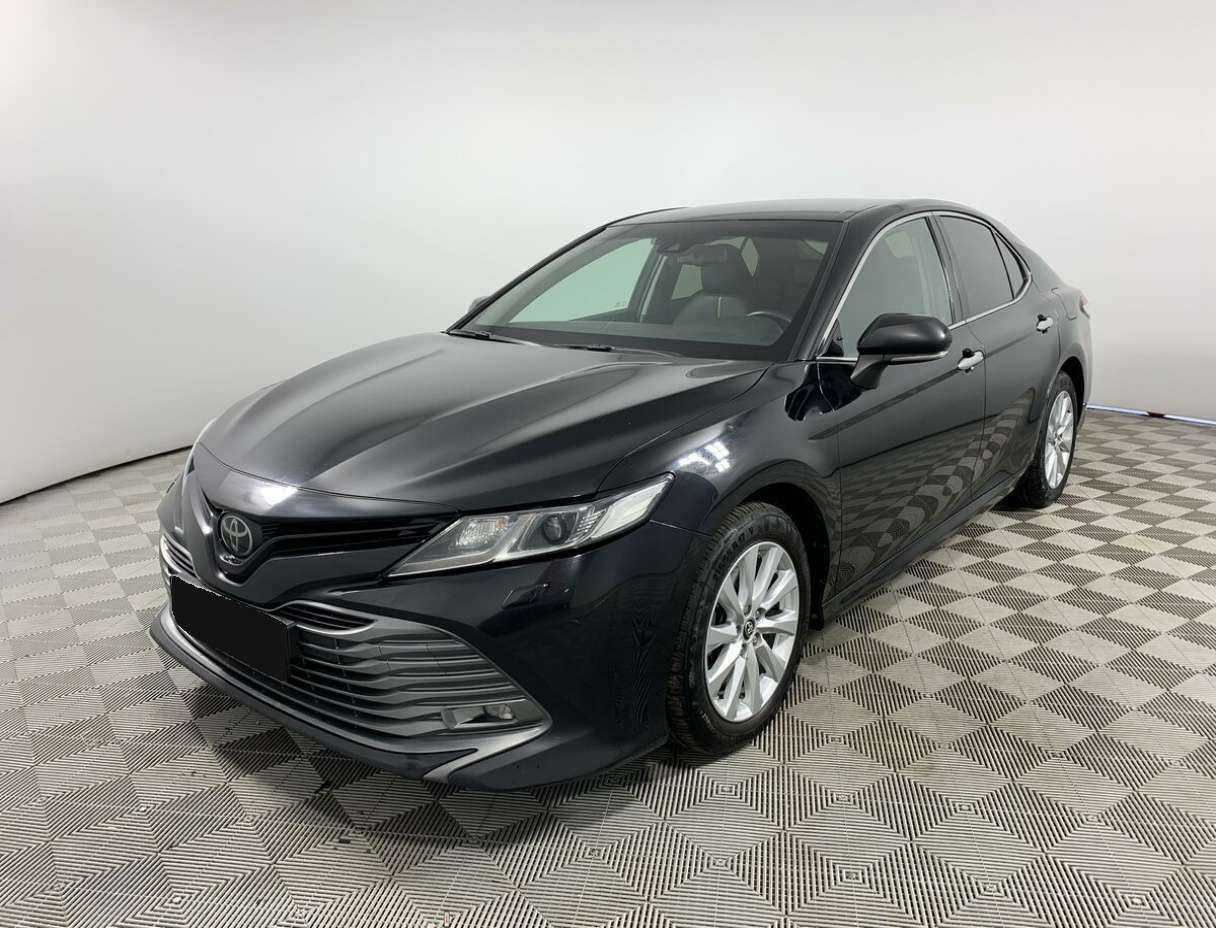 Toyota Camry с пробегом — 2019 год. Фото: #0