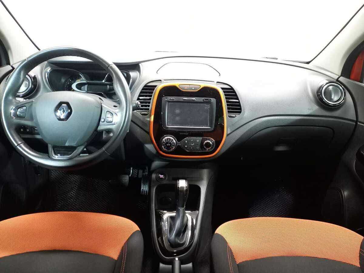 Renault Kaptur с пробегом — 2016 год. Фото: #8