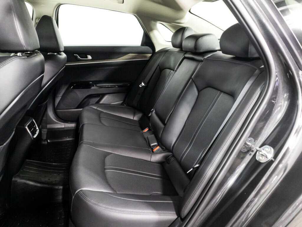 Kia K5 с пробегом — 2020 год. Фото: #9