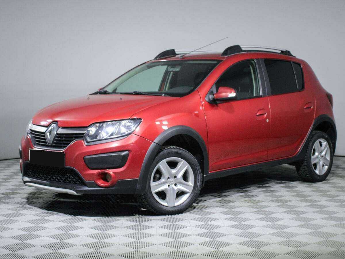 Renault Sandero с пробегом — 2015 год. Посмотреть фото