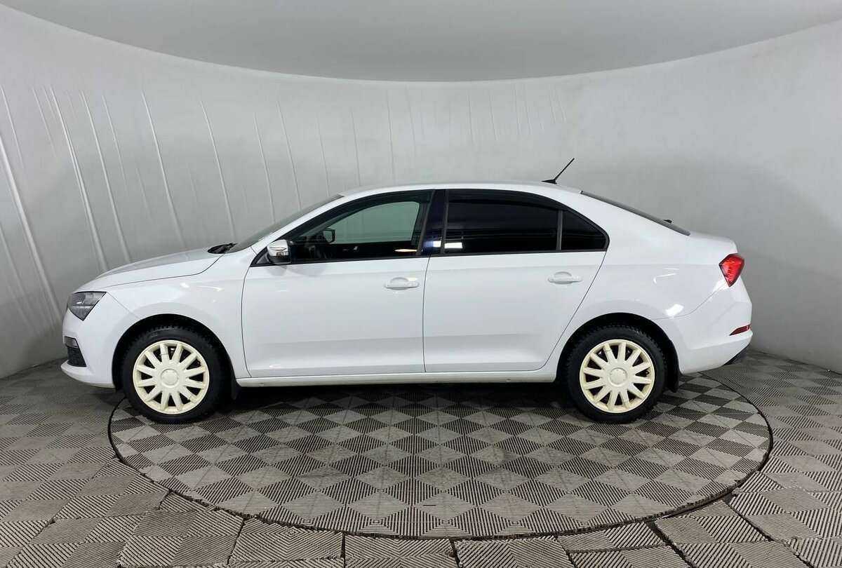 Skoda Rapid с пробегом — 2020 год. Фото: #7