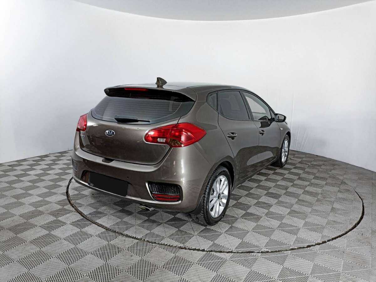 Kia Ceed с пробегом — 2018 год. Фото: #4
