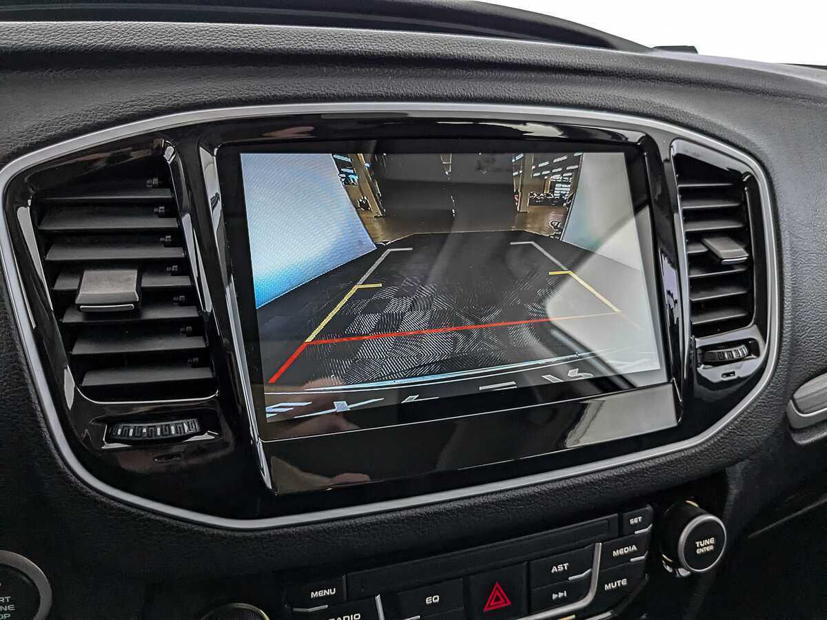 Geely Emgrand X7 с пробегом — 2018 год. Фото: #23