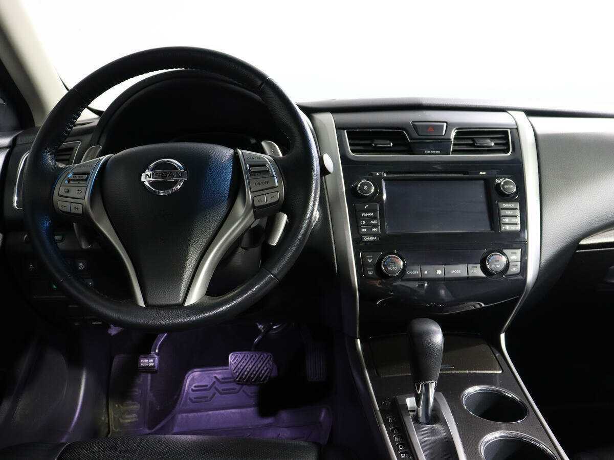 Nissan Teana с пробегом — 2014 год. Фото: #9