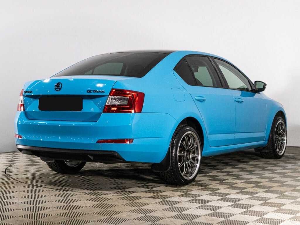Skoda Octavia с пробегом — 2015 год. Фото: #4