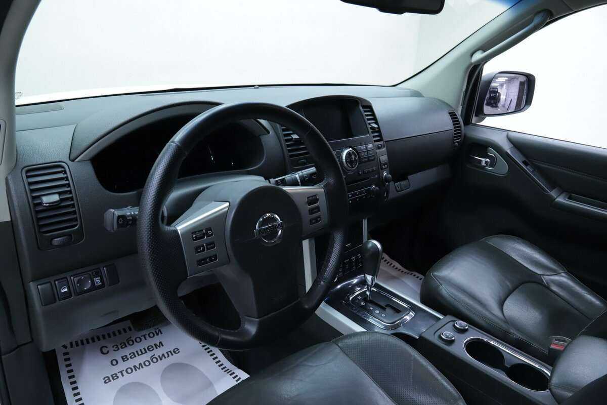 Nissan Pathfinder с пробегом — 2012 год. Фото: #9