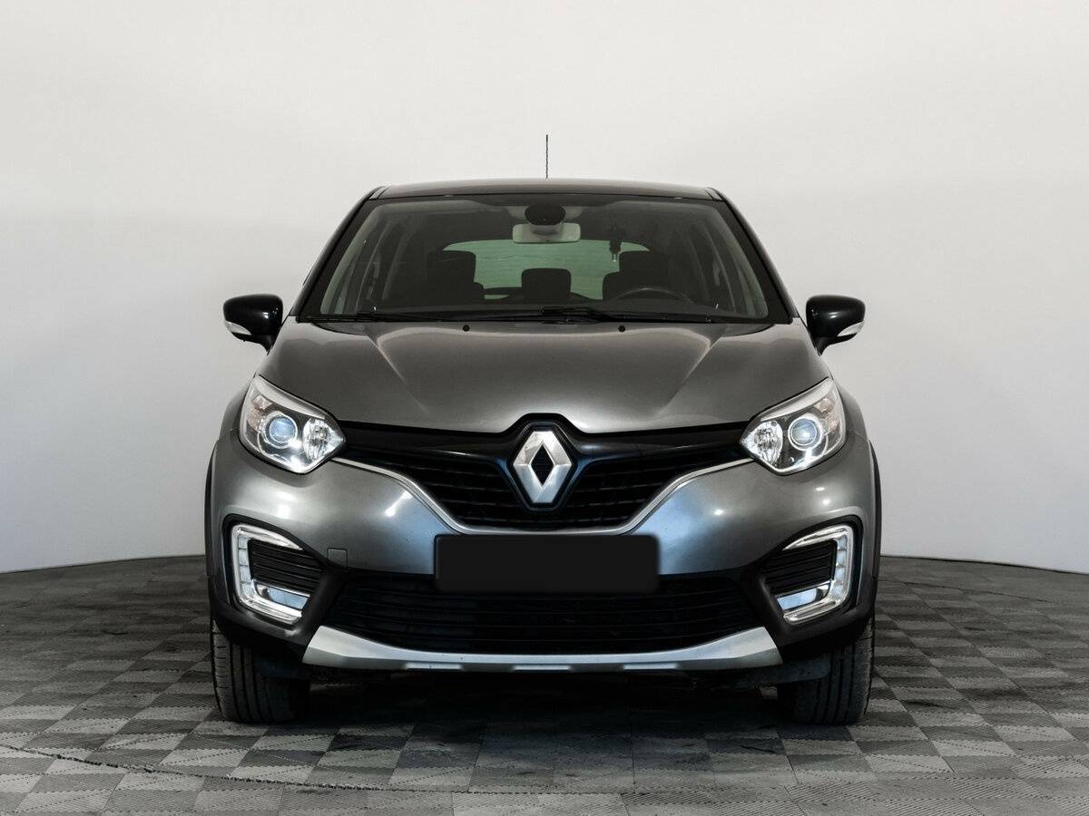 Renault Kaptur с пробегом — 2017 год. Фото: #1