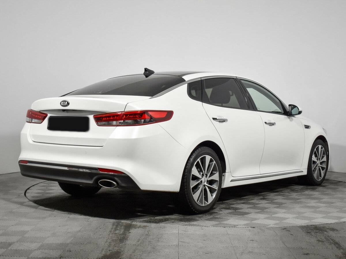 Kia K5 с пробегом — 2017 год. Фото: #3