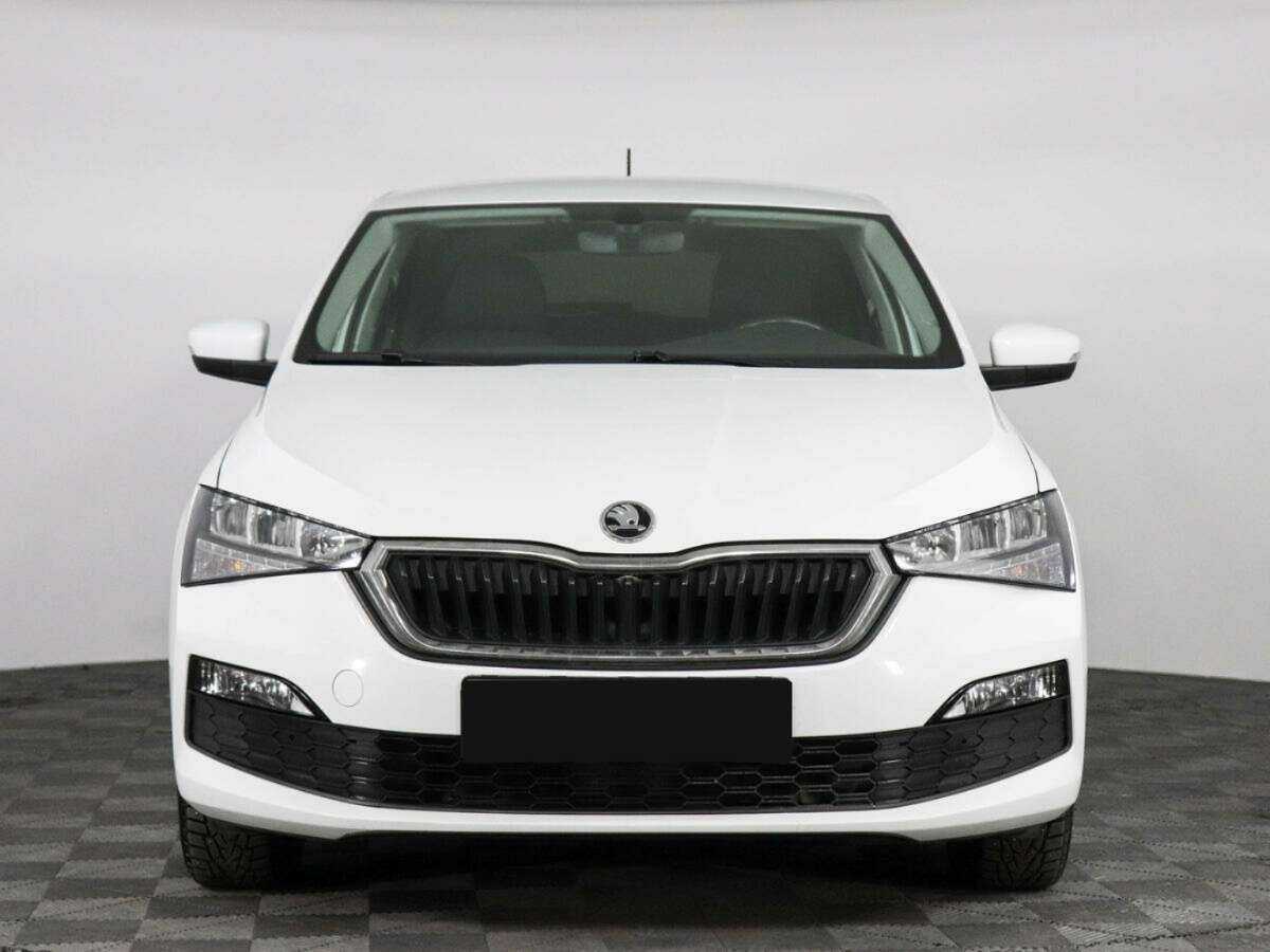 Skoda Rapid с пробегом — 2020 год. Фото: #1