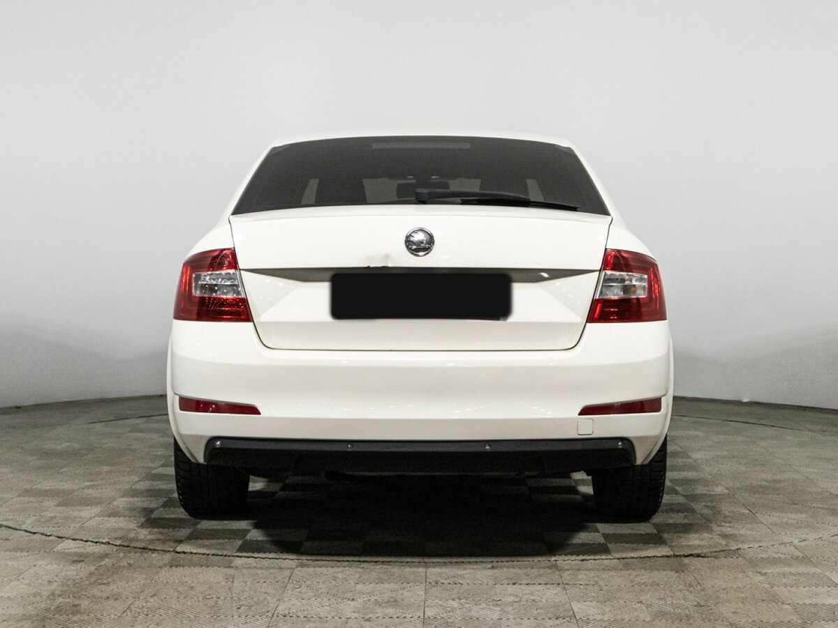 Skoda Octavia с пробегом — 2013 год. Фото: #4