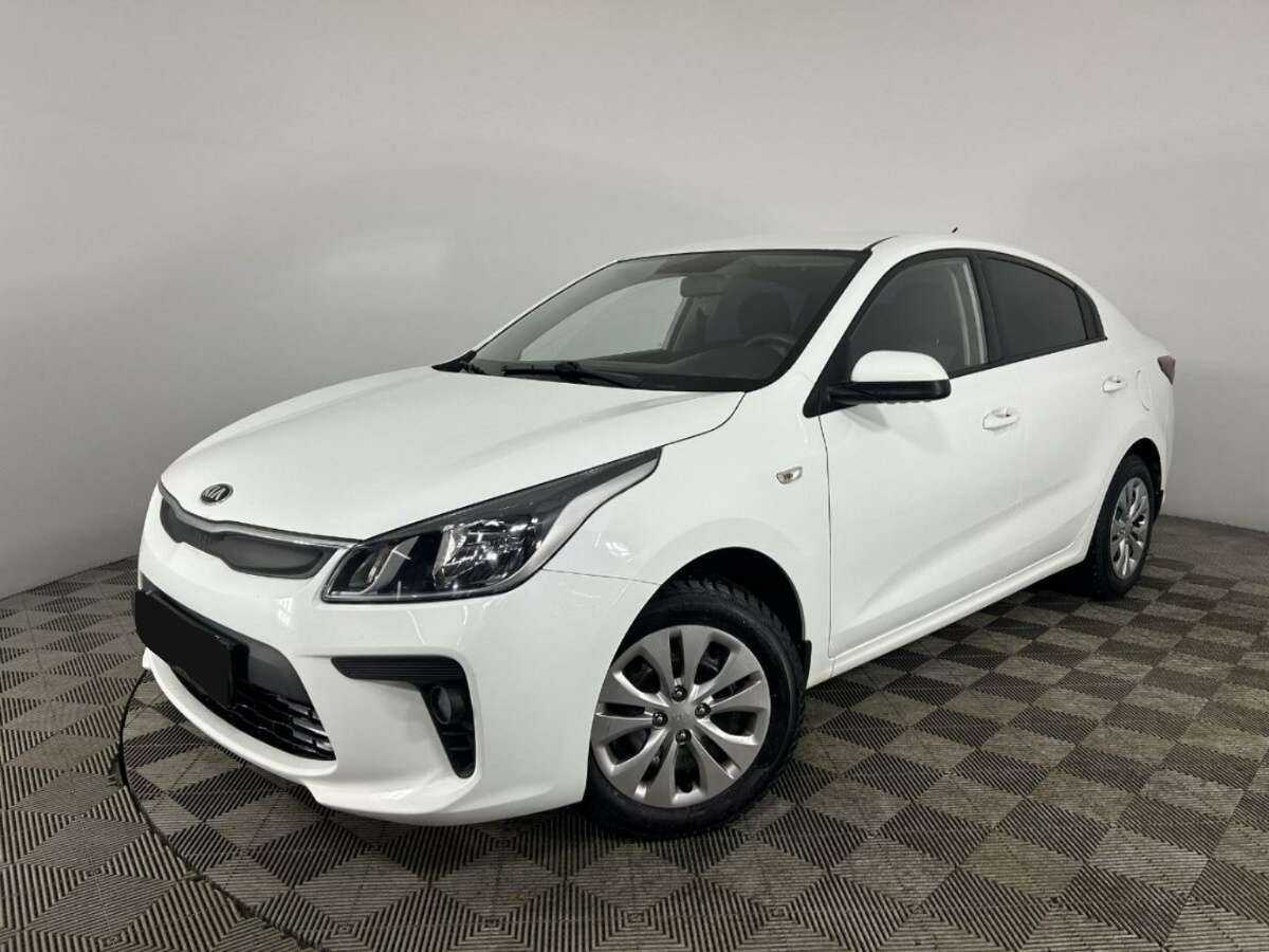 Kia Rio с пробегом — 2018 год. Посмотреть фото