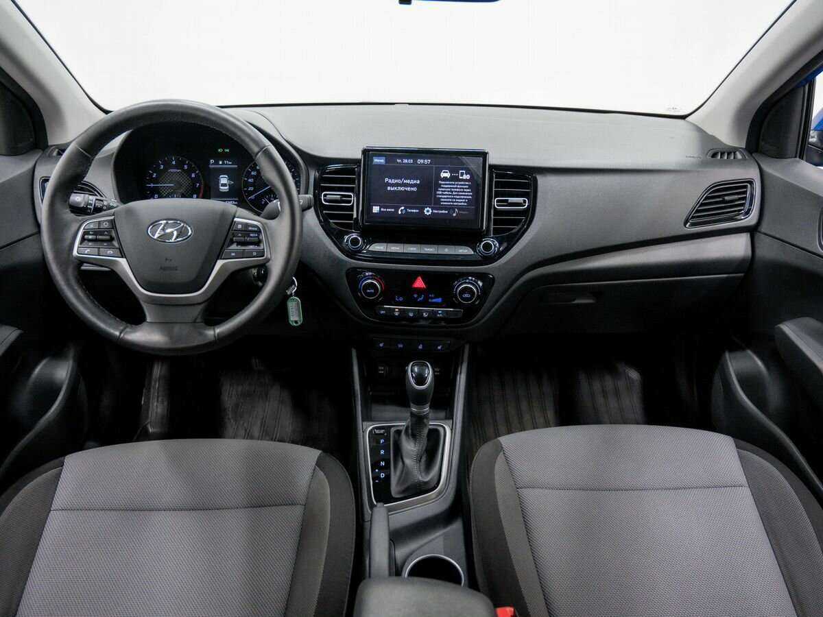 Hyundai Solaris с пробегом — 2020 год. Фото: #8