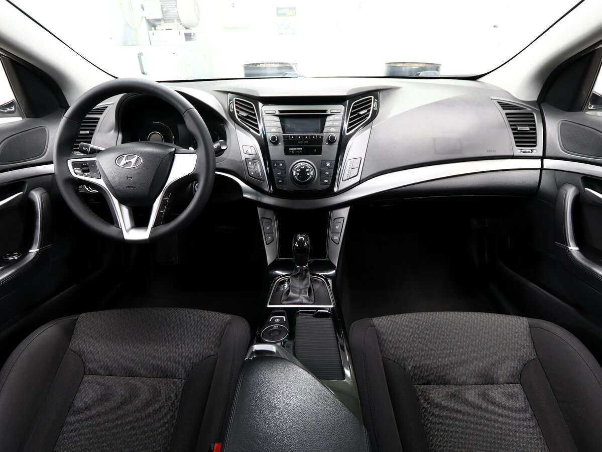 Hyundai i40 с пробегом — 2014 год. Фото: #14