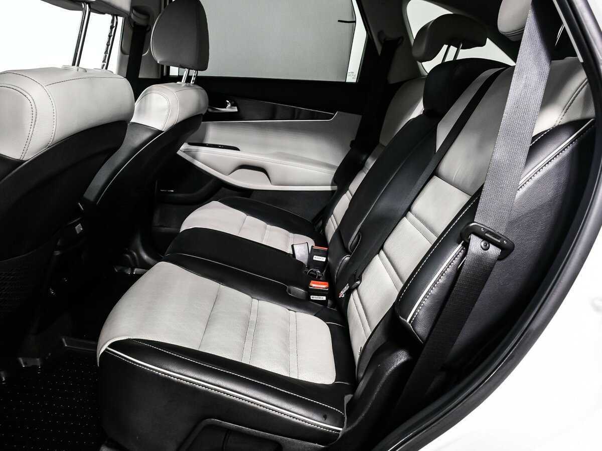 Kia Sorento с пробегом — 2018 год. Фото: #13