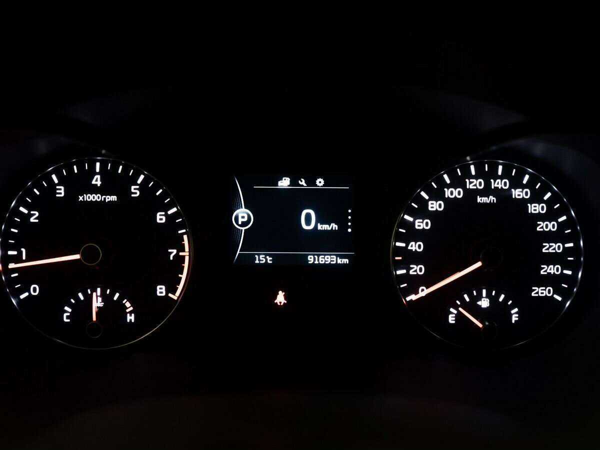 Kia K5 с пробегом — 2017 год. Фото: #9