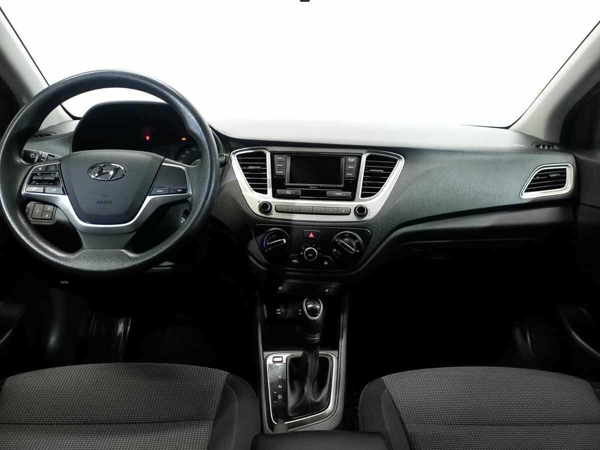 Hyundai Solaris с пробегом — 2020 год. Фото: #7