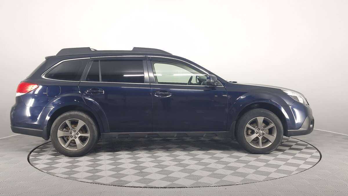 Subaru Outback с пробегом — 2014 год. Фото: #2