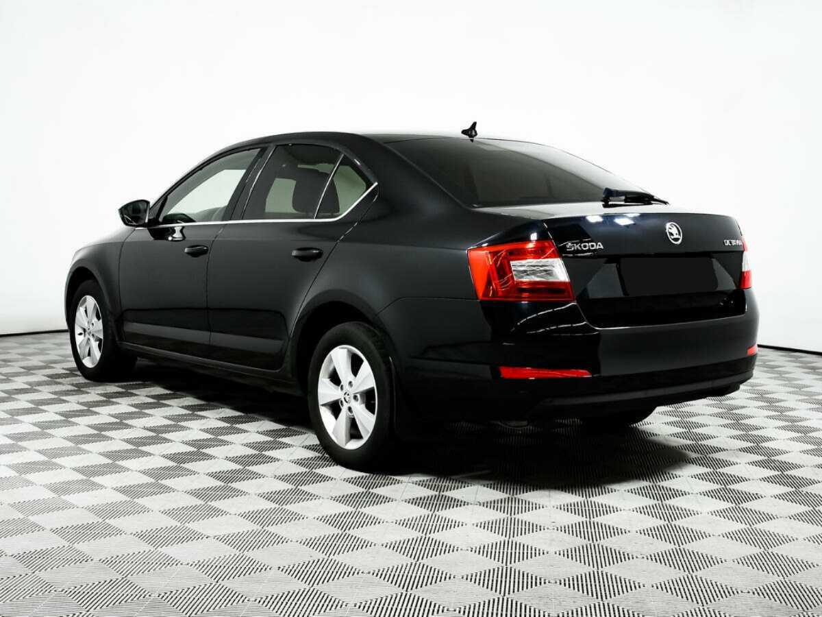 Skoda Octavia с пробегом — 2016 год. Фото: #6