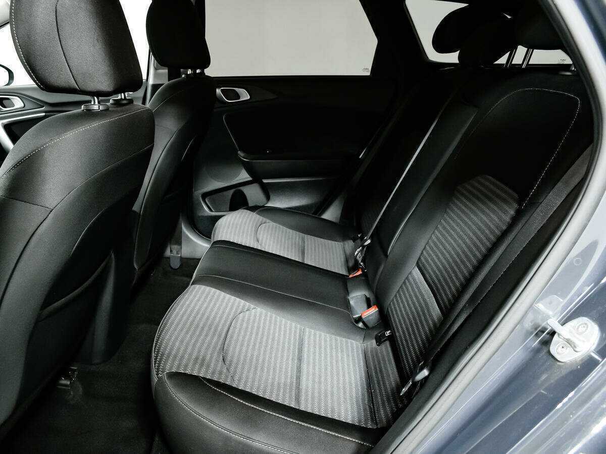 Kia Ceed с пробегом — 2022 год. Фото: #11