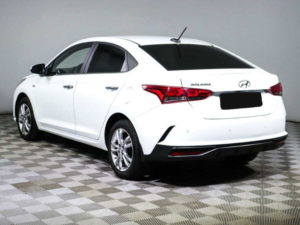 Hyundai Solaris с пробегом — 2020 год. Фото: #6