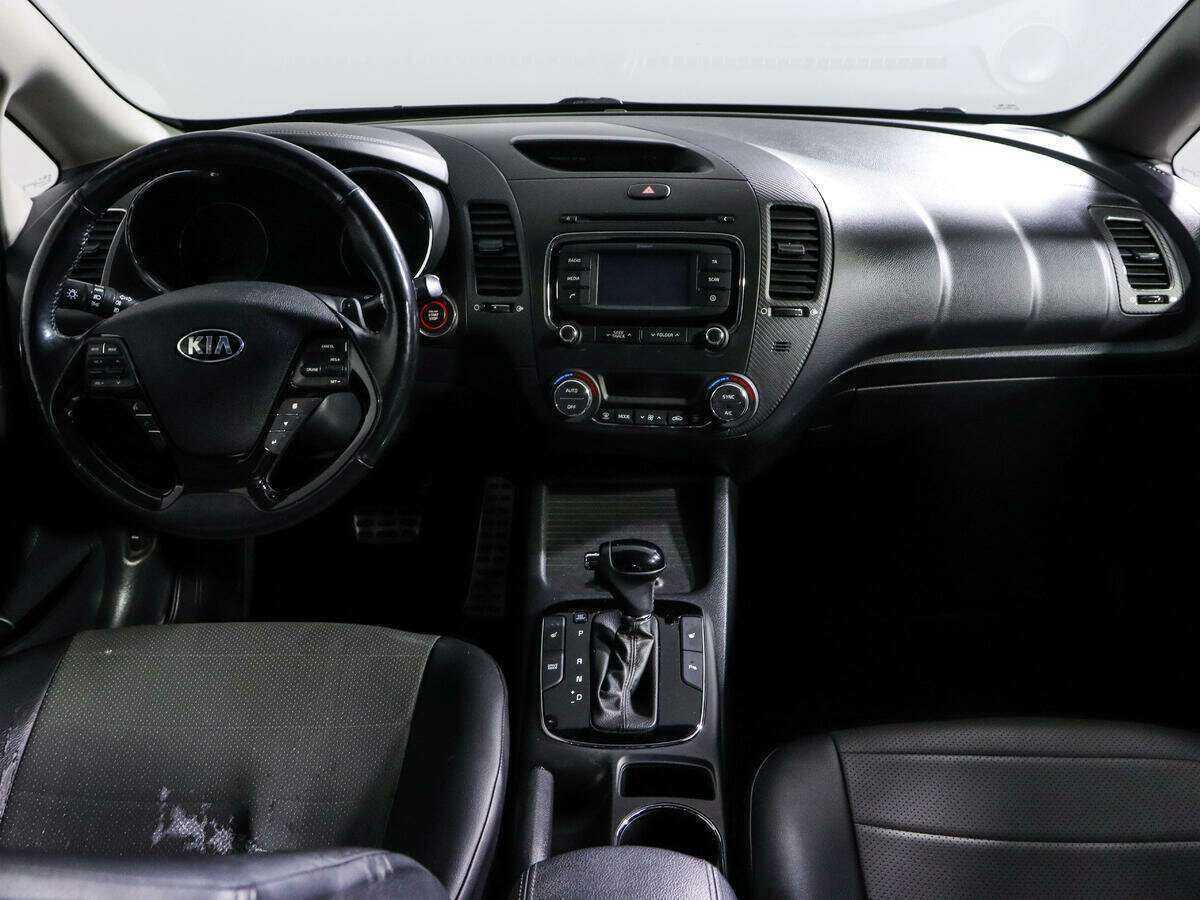 Kia Cerato с пробегом — 2018 год. Фото: #11