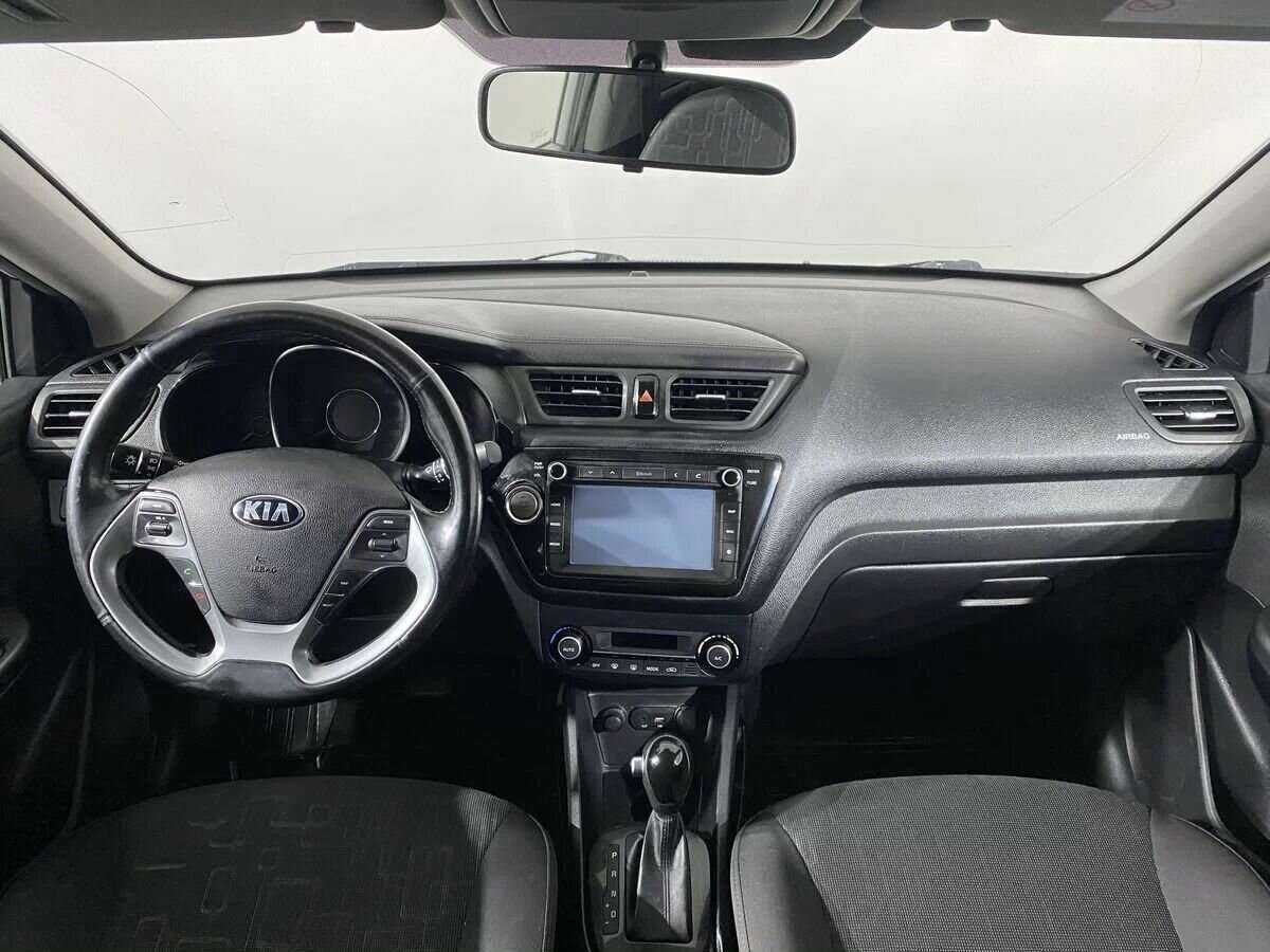 Kia Rio с пробегом — 2017 год. Фото: #9