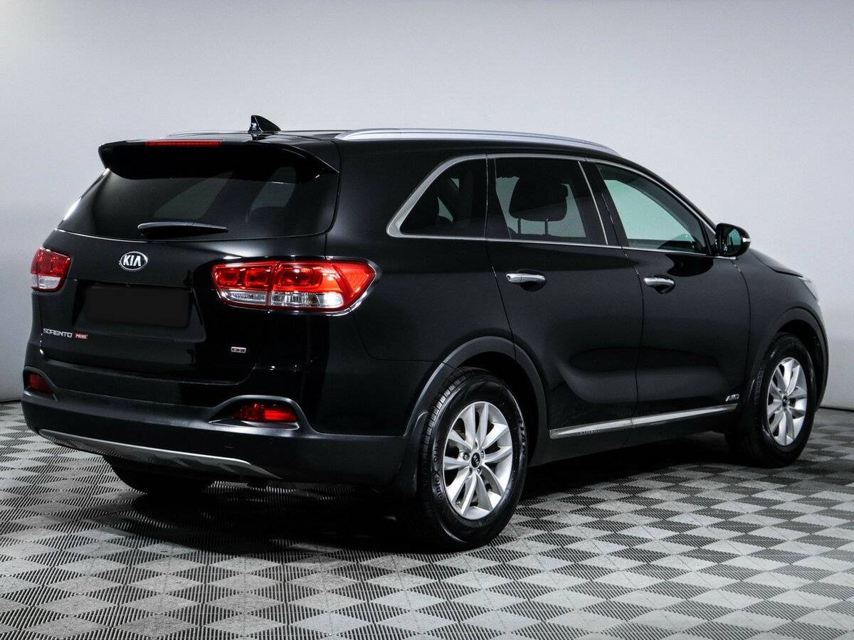 Kia Sorento с пробегом — 2017 год. Фото: #4