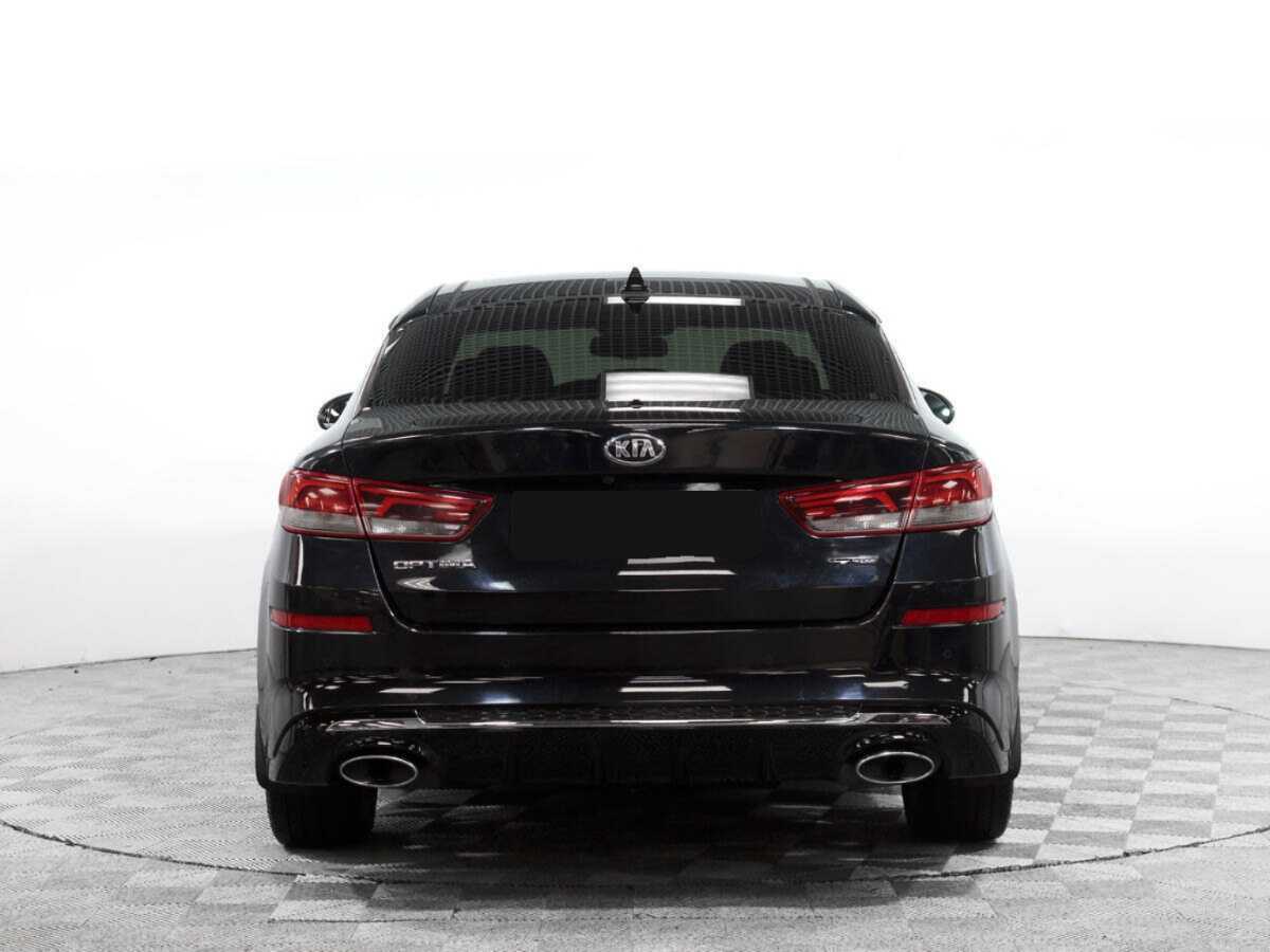 Kia Optima с пробегом — 2018 год. Фото: #4
