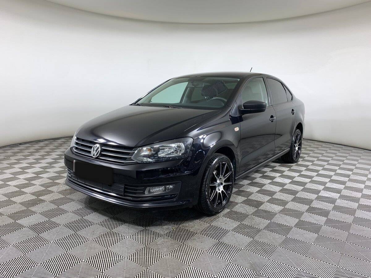 Volkswagen Polo с пробегом — 2018 год. Посмотреть фото