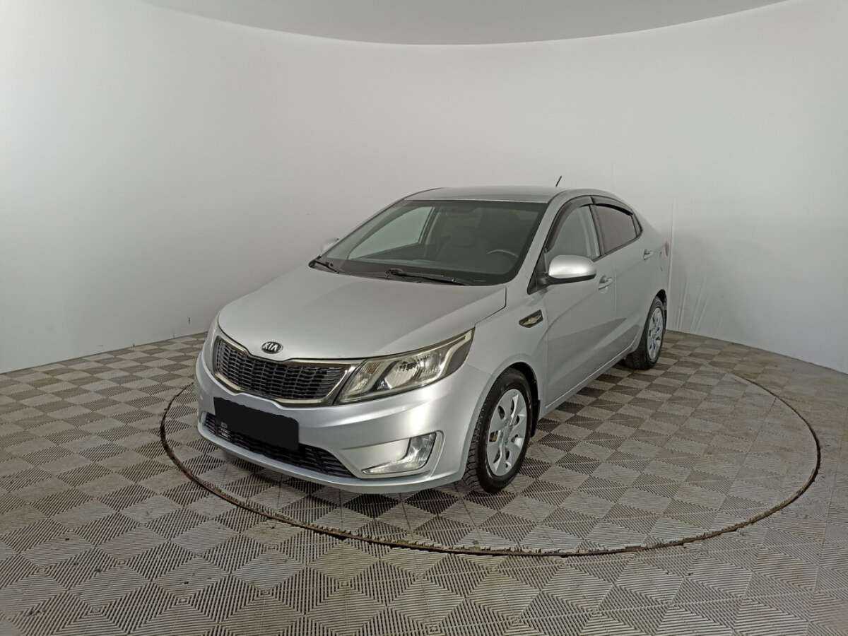 Kia Rio с пробегом — 2014 год. Посмотреть фото