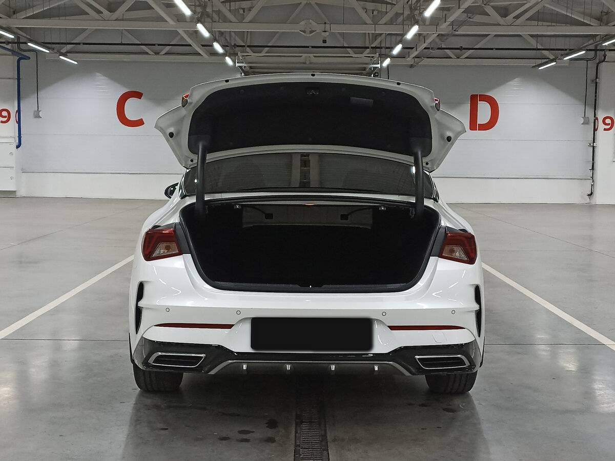 Kia K5 с пробегом — 2021 год. Фото: #9